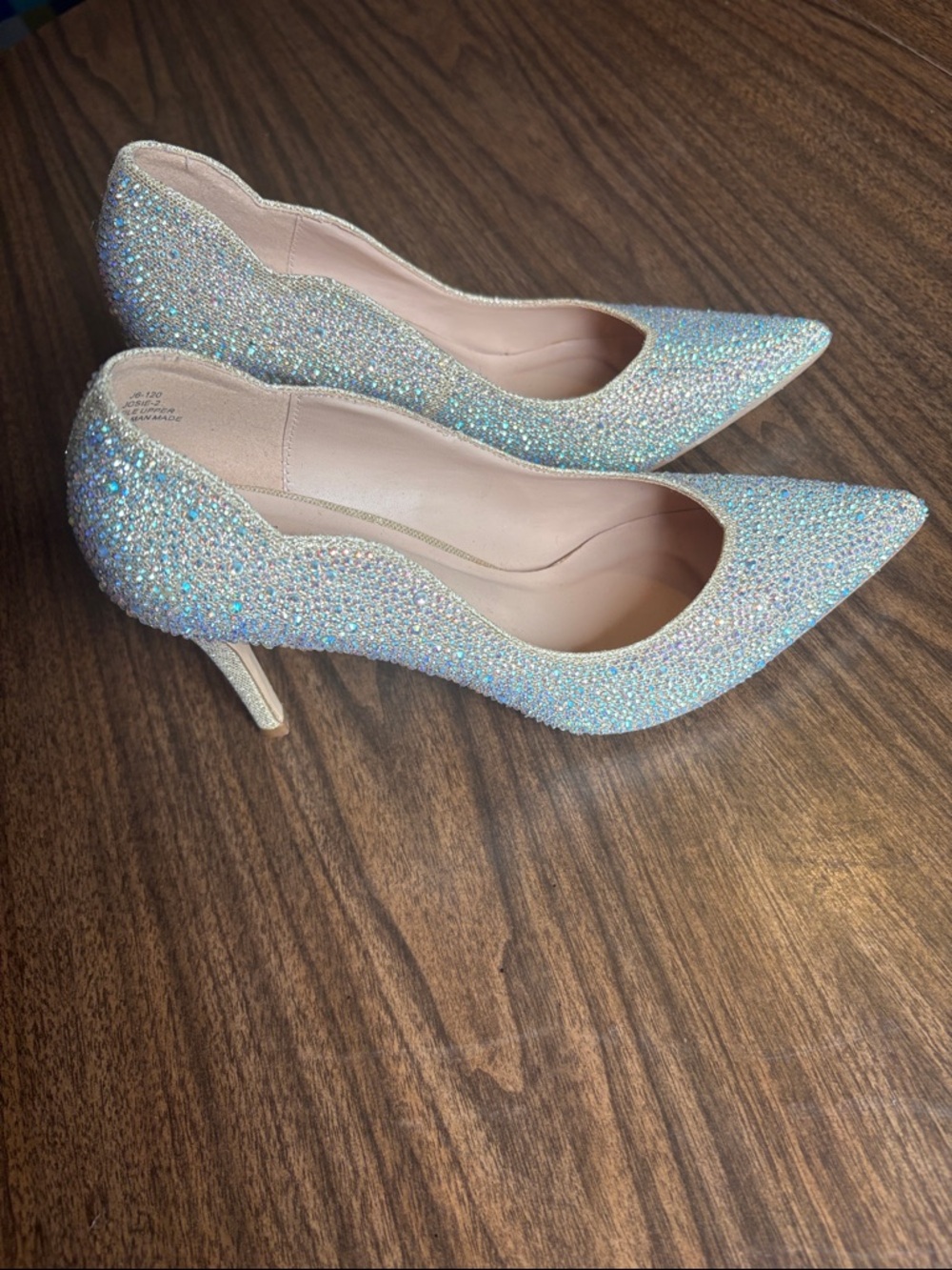 Crystal Embellished Iridescent Pointed Toe Pumps Size 8 Heels